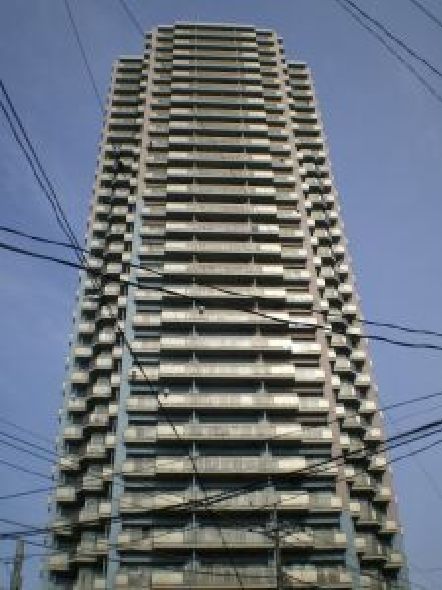 川口パークタワー