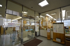 豊洲図書館