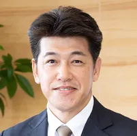 担当者上田