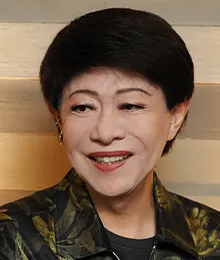 美川憲一さんの写真1