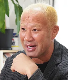 本間朋晃さんの写真2
