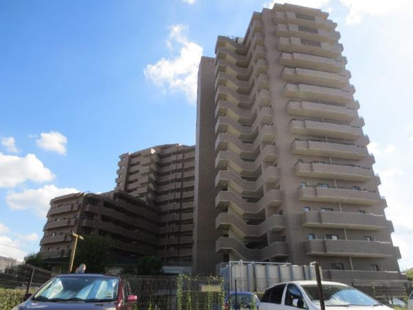 グローサス朝霞台