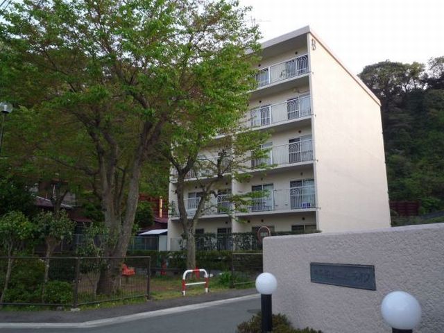 逗子桜山ニューライフ