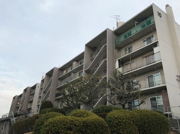 桃山住宅