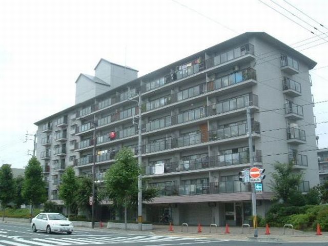 京都ロジュマン島町