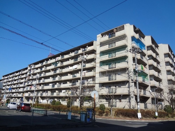 サンロイヤル新田辺アカデミア