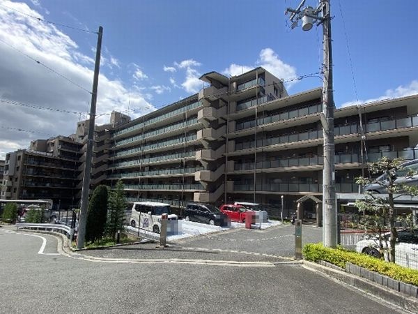 ユニハイム山崎