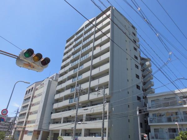 ユニライフ伊丹駅前