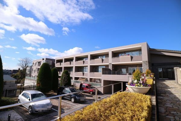 雲雀丘花屋敷ガーデンハウス