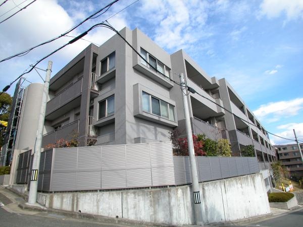 雲雀丘花屋敷アインス