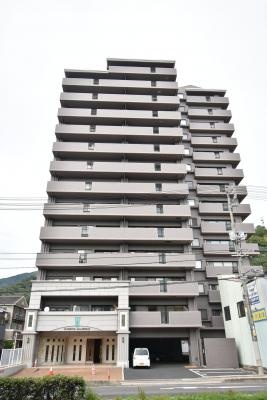 フローレンス阿賀駅前