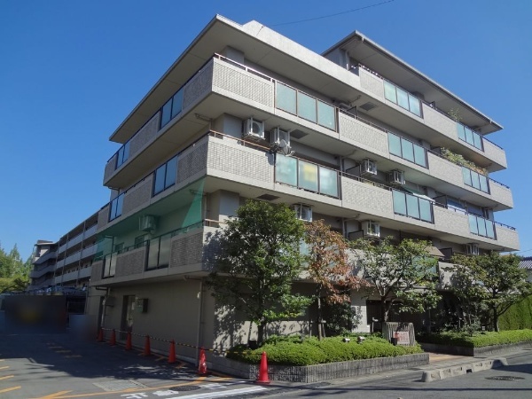ユニライフ新田辺