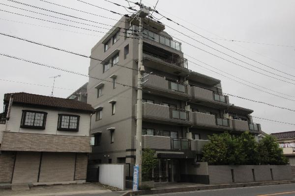 エステスクエア吉川