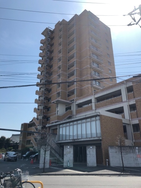 ダイアパレス七里駅前