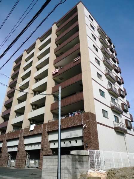 クイーンズレゾン五井駅前