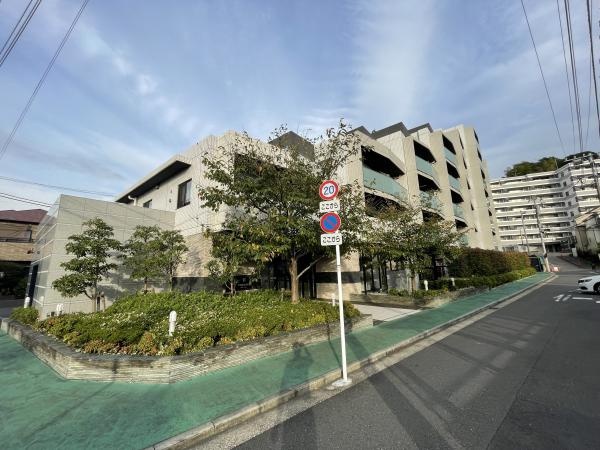 プレミスト横濱弘明寺