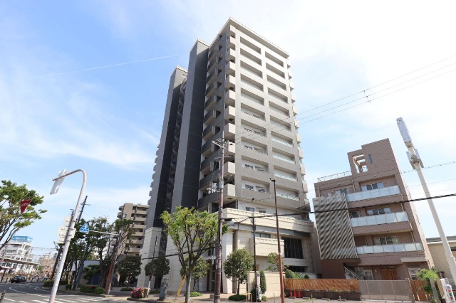 ディーグラフォート中百舌鳥駅前