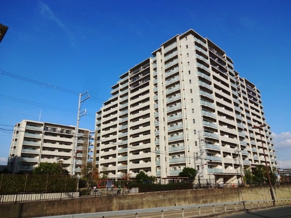 京都桂川つむぎの街グランスクエア