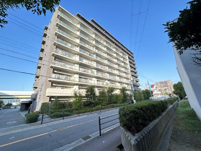 シャリエ関目高殿