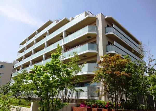 ヴィアーレ星ヶ丘の森