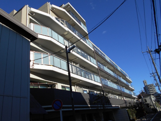 パレステージ梅島シャインコート