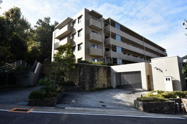 プレシアスコート東山元町