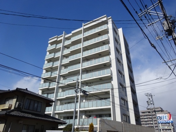 プラウド泉八乙女