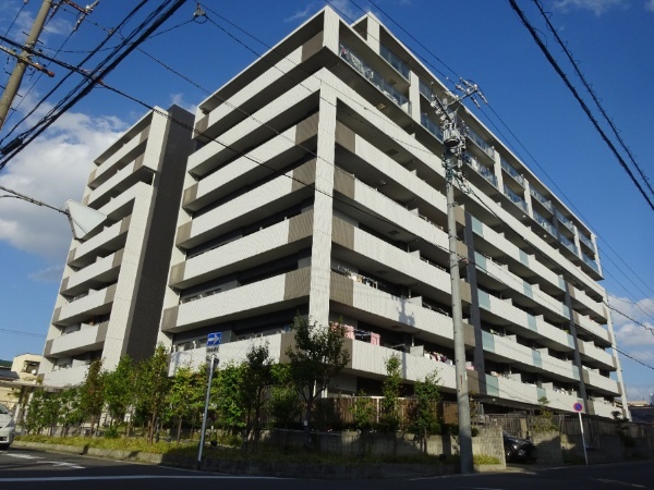 ローレルコート御器所