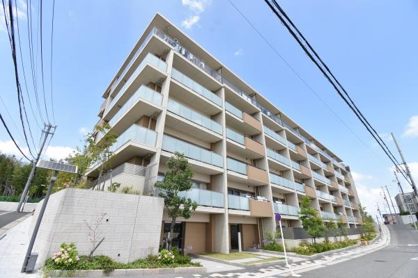 プレイズ徳重