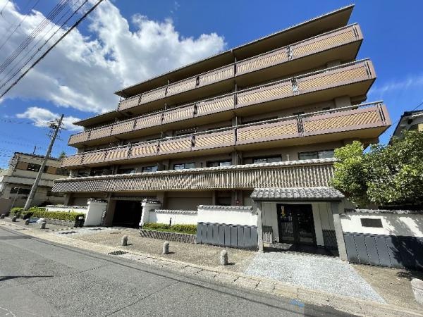 ラウンドコート京都醍醐