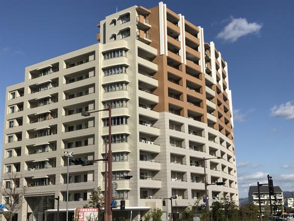京阪東ローズタウンファインパーククロワッサンコート