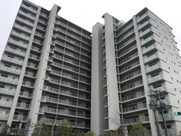 レジェイド高槻