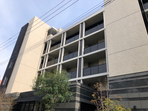 デュ・レジア高宮並木通り