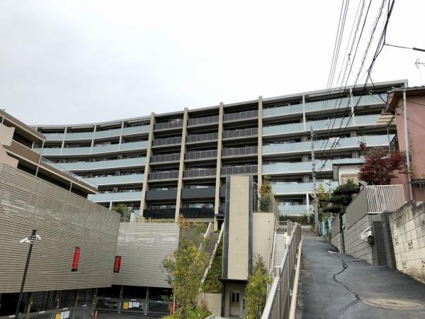 クレストフォルム生田グランヒルズ