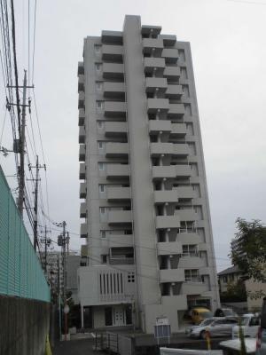 サンズガラリエ府中大通