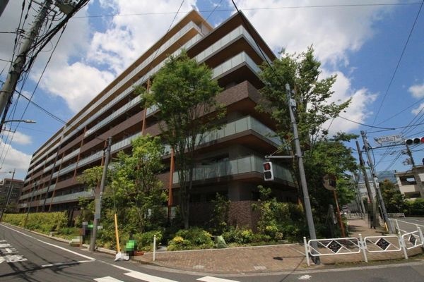 ブランズシティ調布