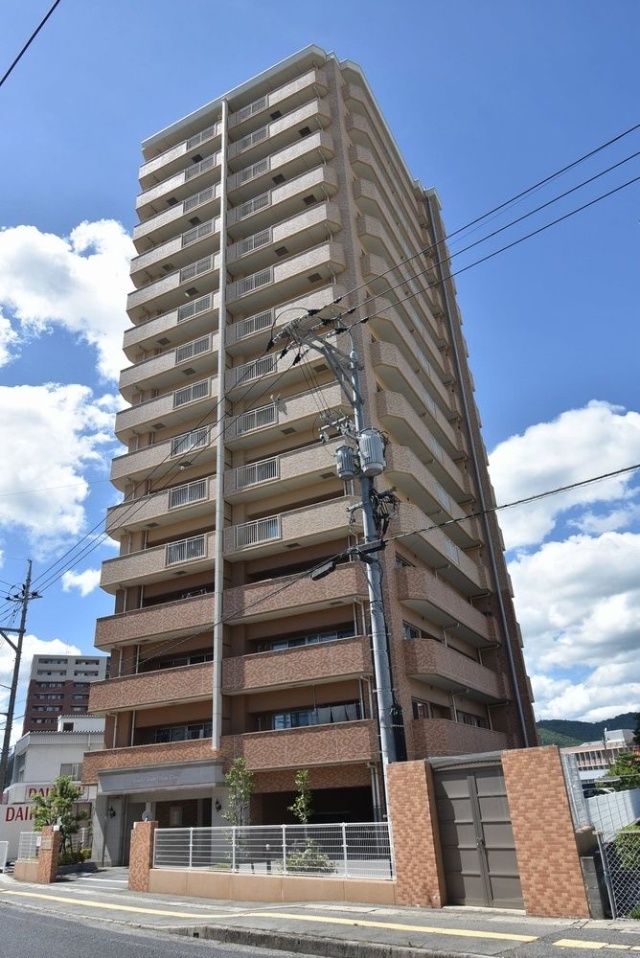 グランヴェルディ西条トレス