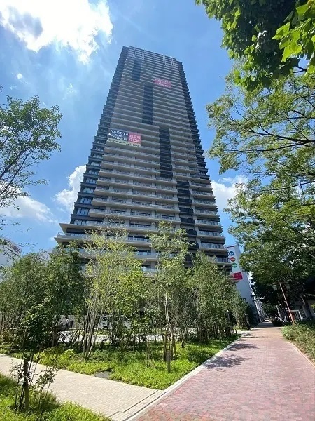 ナゴヤザタワー