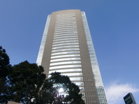 国際新赤坂ビル