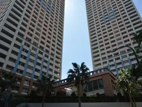 北側から見た外観