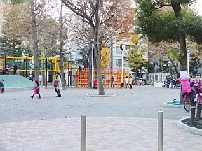 入谷南公園