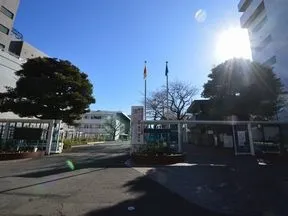 昭和女子大学