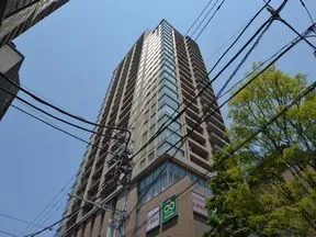 南東側より