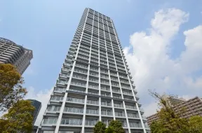 東京湾方面より望む