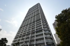 建物北側より