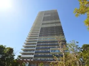 北側から見た外観