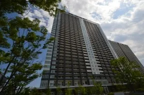 北側からの外観
