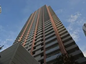 北西側より
