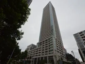 東より