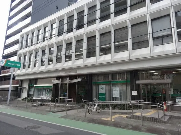 埼玉りそな銀行　蕨支店